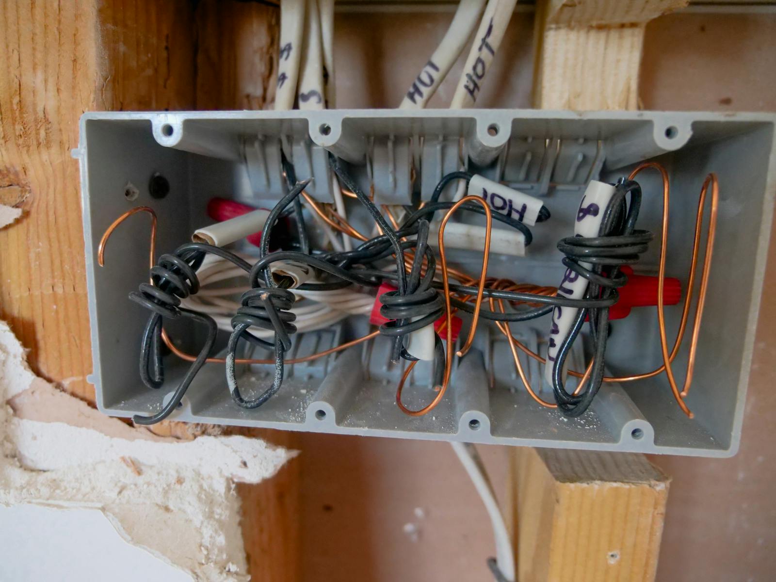 Quel est le salaire d&rsquo;un électricien par heure ?
